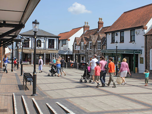 StMaryCentreThornbury